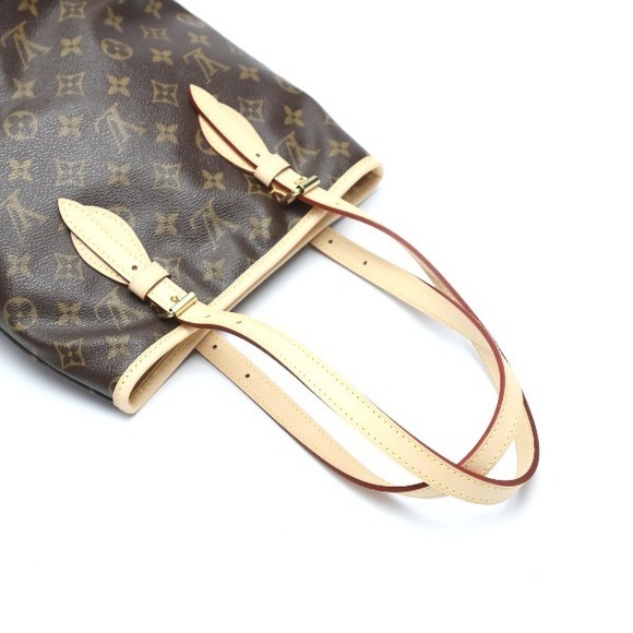 Louis Vuitton Monogram Bucket PM Tote Bag - Picture 9 of 16